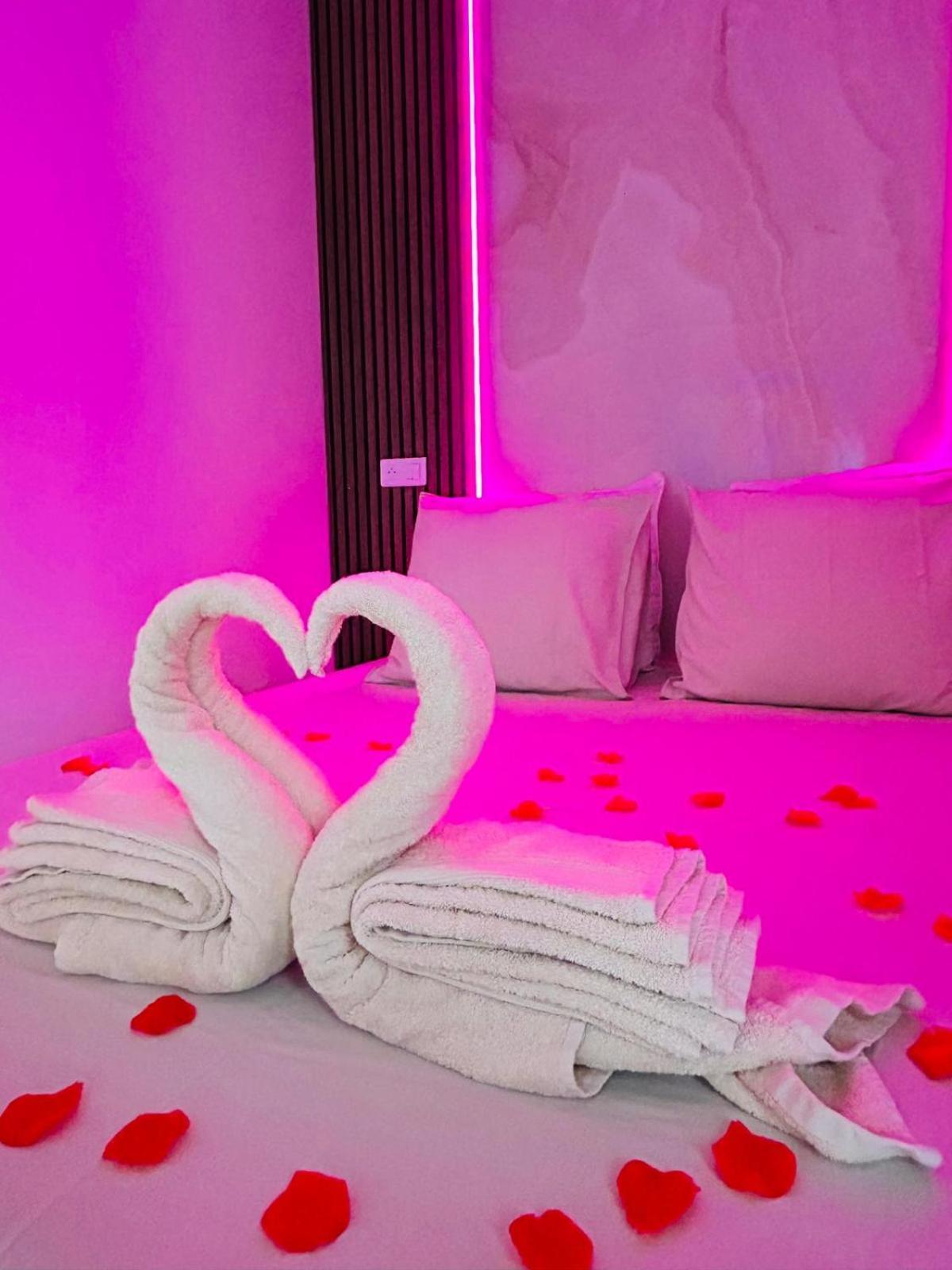 Intimate Escape - Seaside - Spa Bath - Wifi - Ac Nice Buitenkant foto