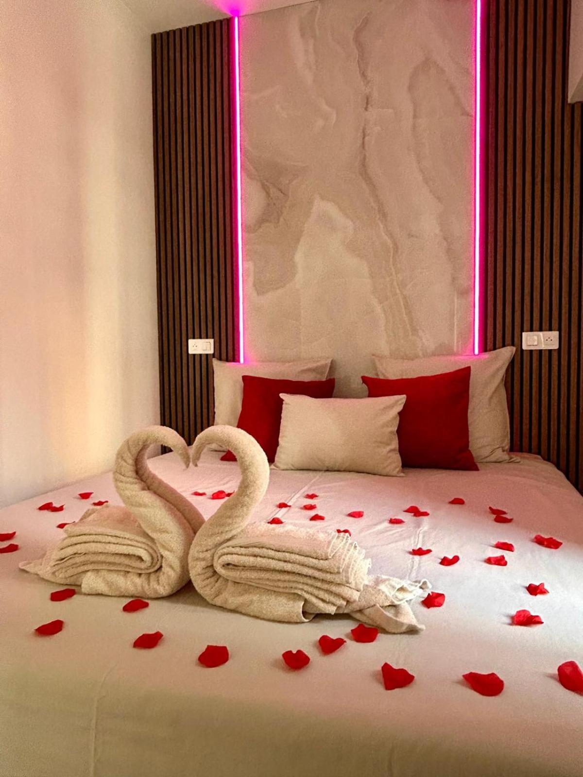Intimate Escape - Seaside - Spa Bath - Wifi - Ac Nice Buitenkant foto