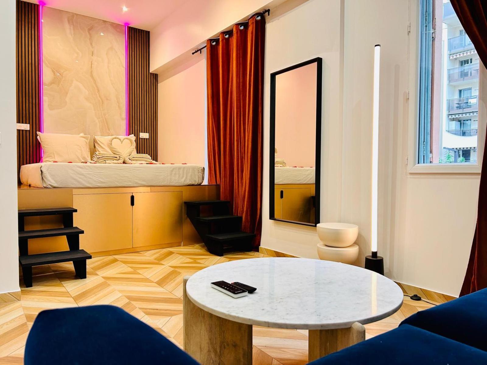 Intimate Escape - Seaside - Spa Bath - Wifi - Ac Nice Buitenkant foto