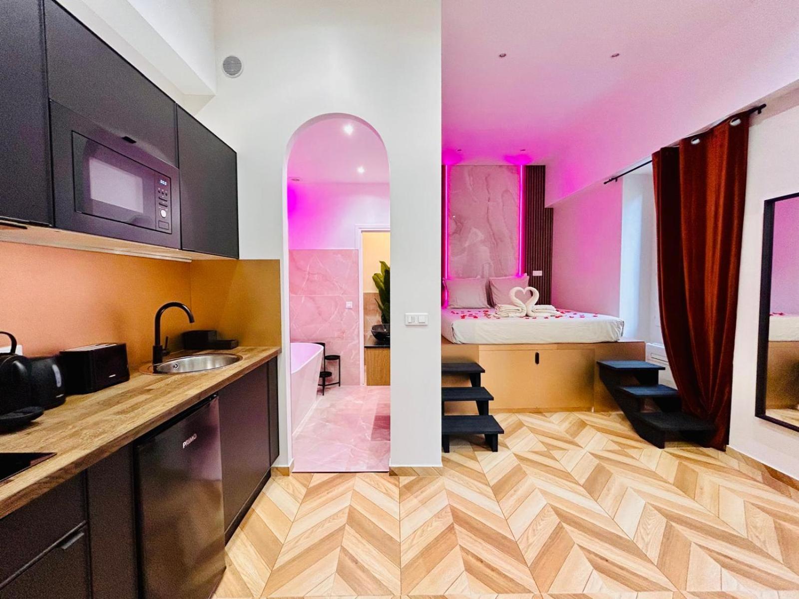 Intimate Escape - Seaside - Spa Bath - Wifi - Ac Nice Buitenkant foto